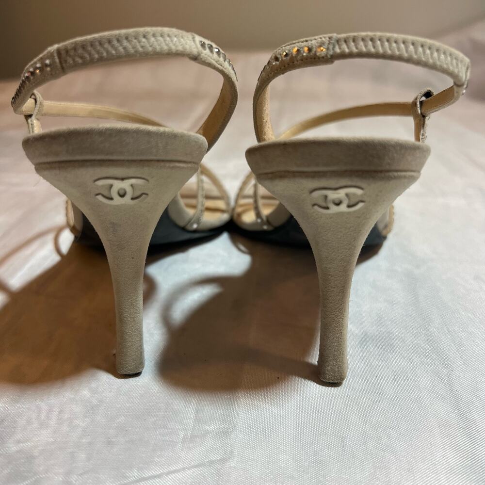 Chanel Crystal Sandals 38 - Picture 2 of 8